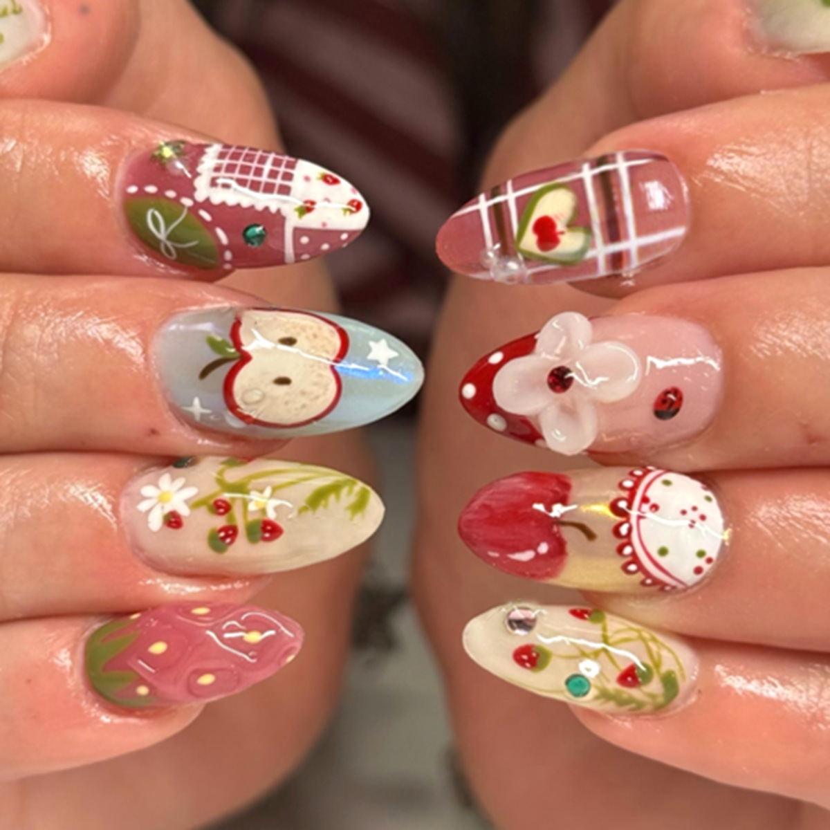24 Uñas Postizas Largas Almend - Pressed Flower Art reseña y precio